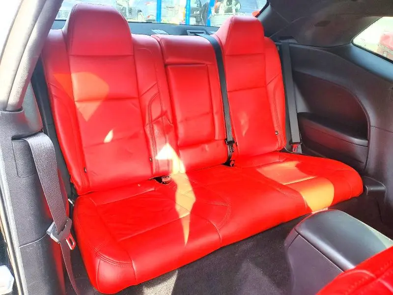 2016 DODGE CHALLENGER SXT  