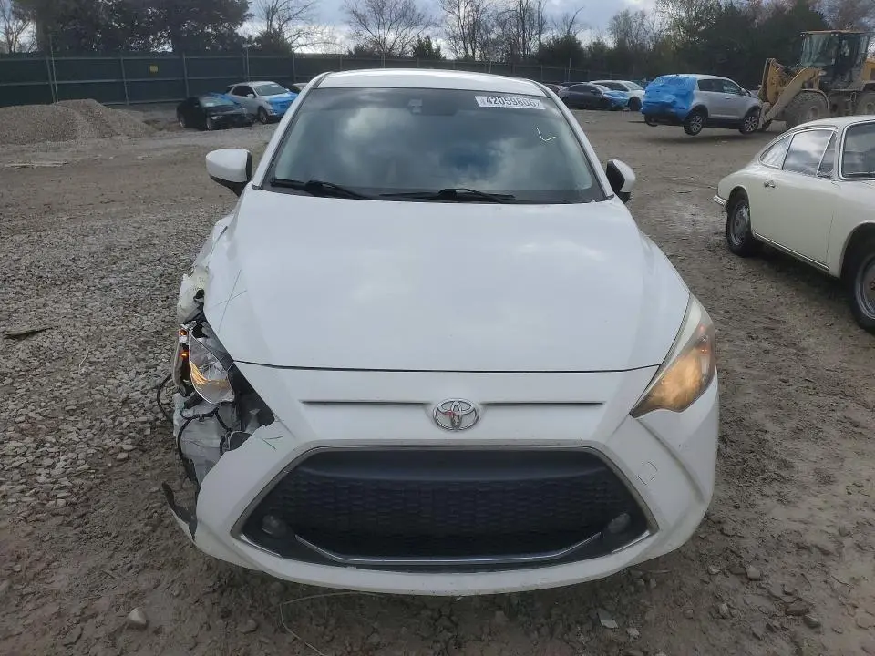 2019 TOYOTA YARIS LE  