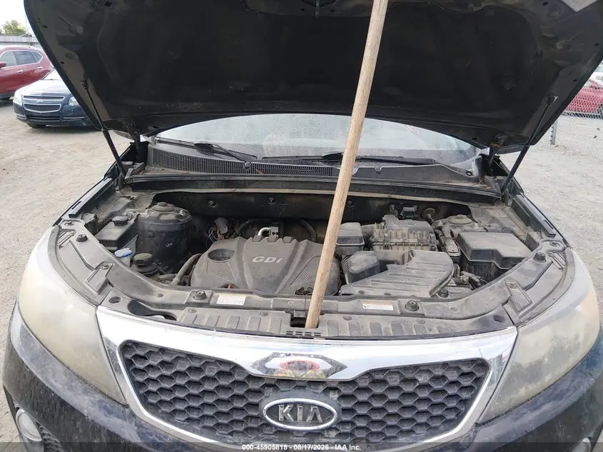 2012 KIA SORENTO LX
