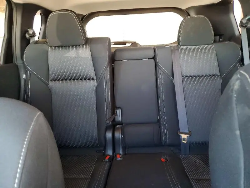 2024 MITSUBISHI OUTLANDER ES  