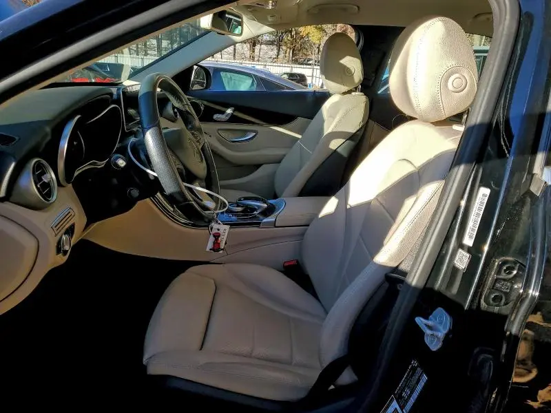 2016 MERCEDES-BENZ C 300  