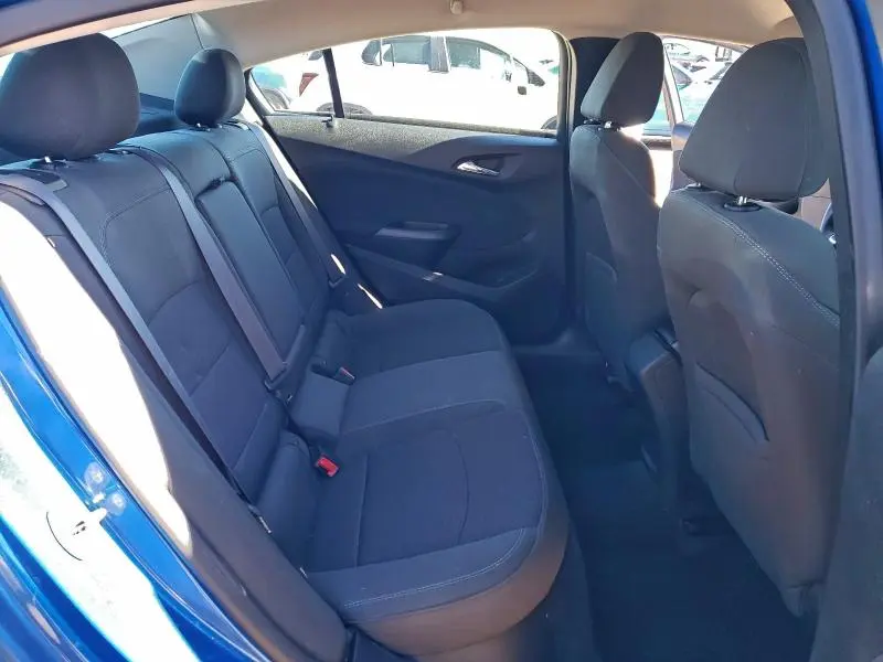 2016 CHEVROLET CRUZE LT  