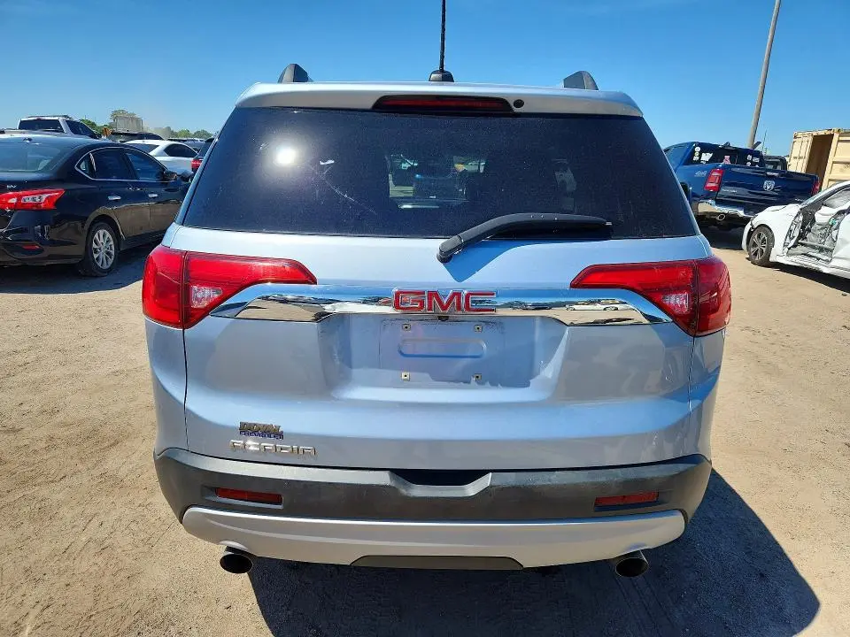 2017 GMC ACADIA SLE  