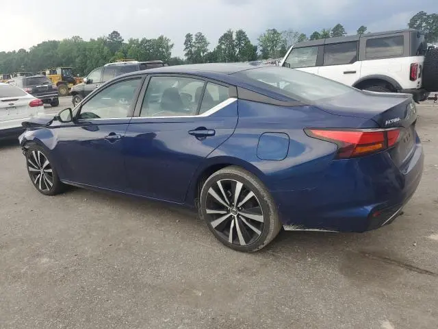 2022 NISSAN ALTIMA SR  