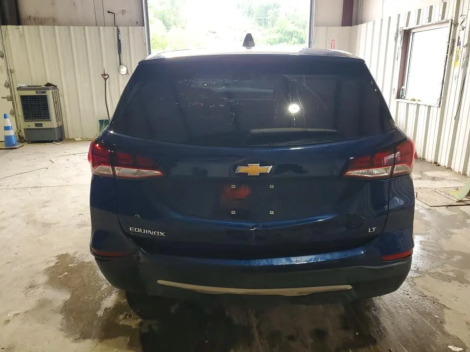 2022 CHEVROLET EQUINOX LT  