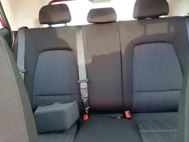 2025 HYUNDAI VENUE SE  