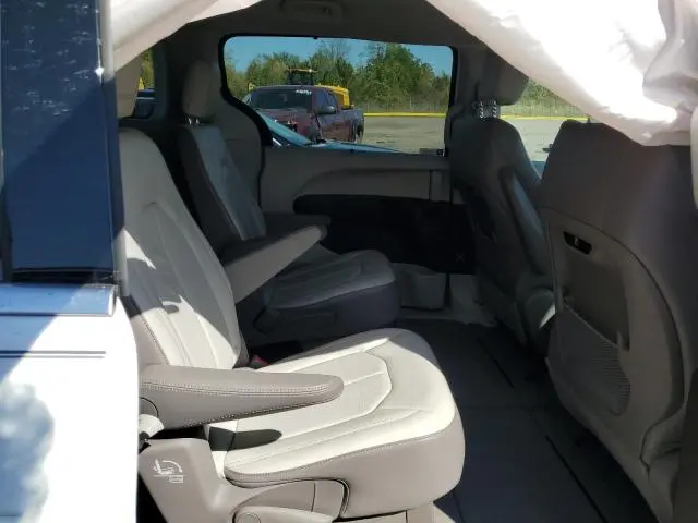 2019 CHRYSLER PACIFICA TOURING L  