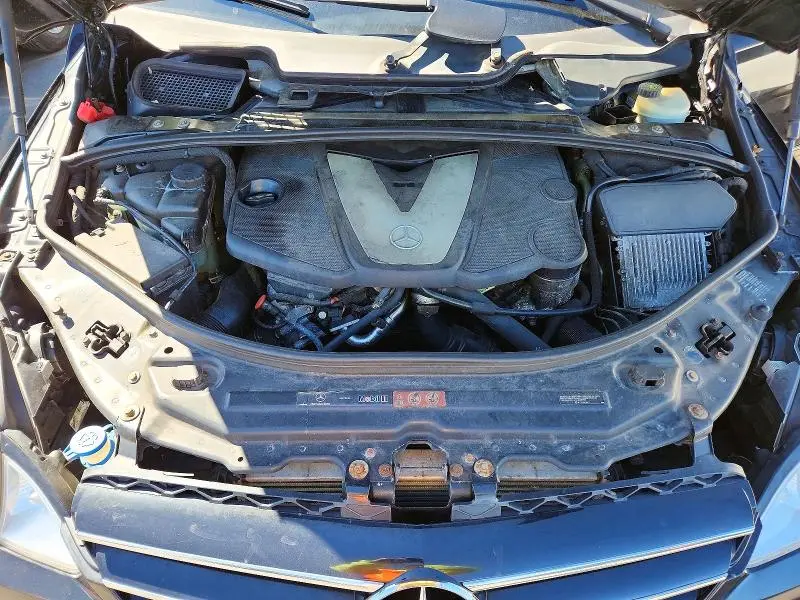 2010 MERCEDES-BENZ R 350 BLUETEC  