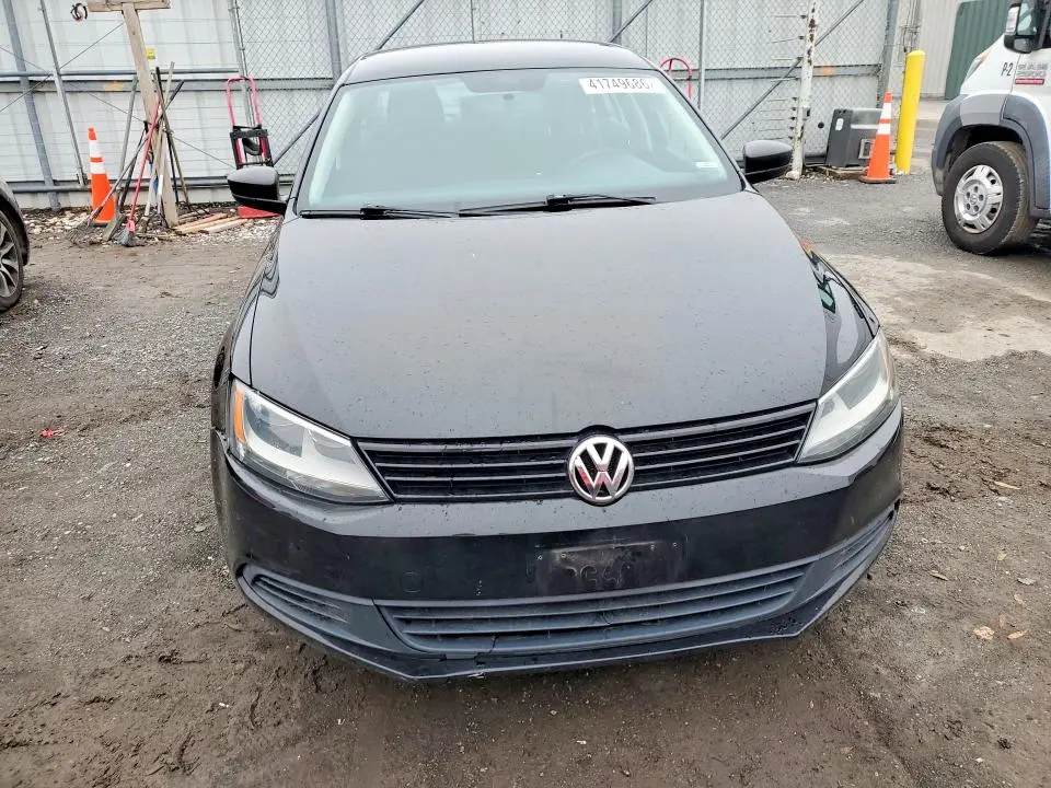 2014 VOLKSWAGEN JETTA BASE  