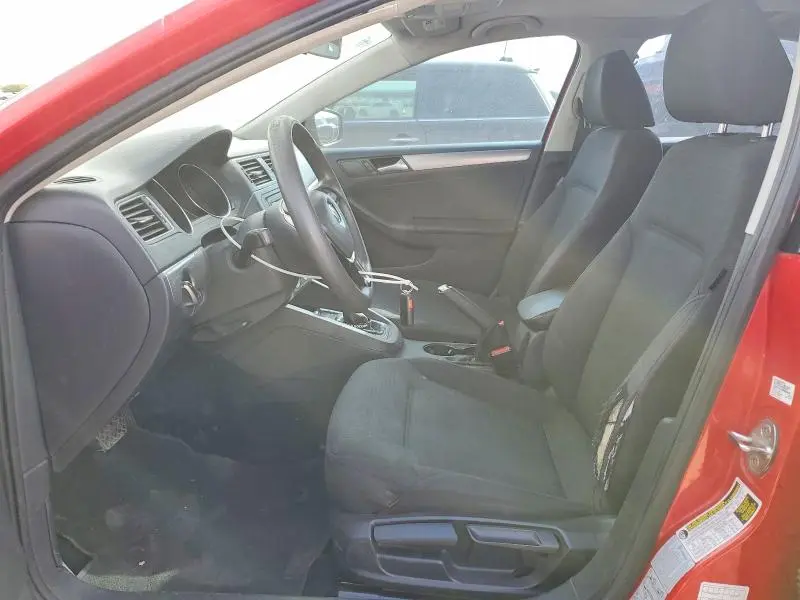 2015 VOLKSWAGEN JETTA SE  