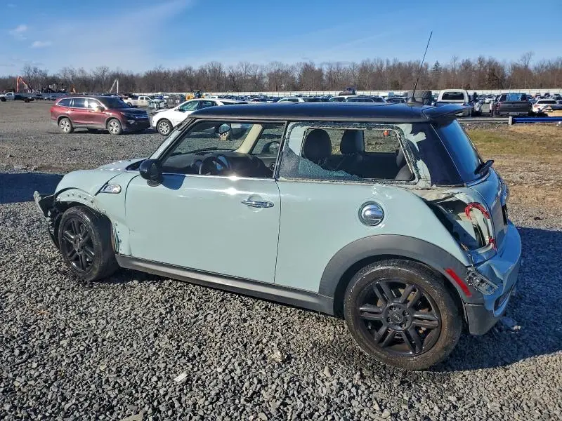 2013 MINI COOPER S  