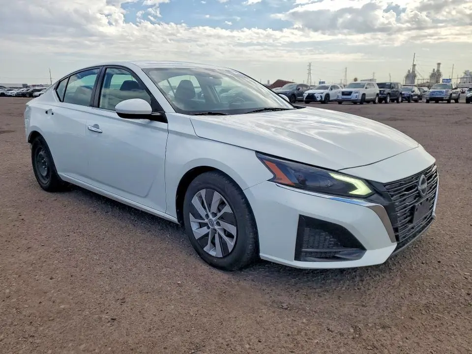 2023 NISSAN ALTIMA S  