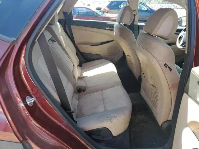 2016 HYUNDAI TUCSON SE  