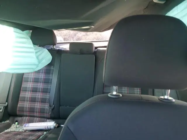 2017 VOLKSWAGEN GTI S  