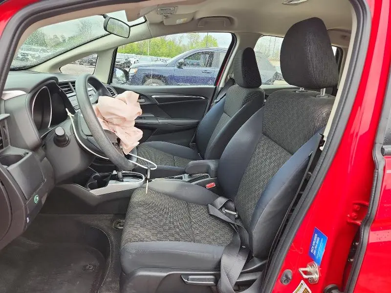2016 HONDA FIT LX  