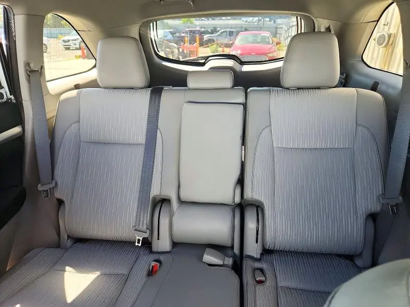 2019 TOYOTA HIGHLANDER LE PLUS  