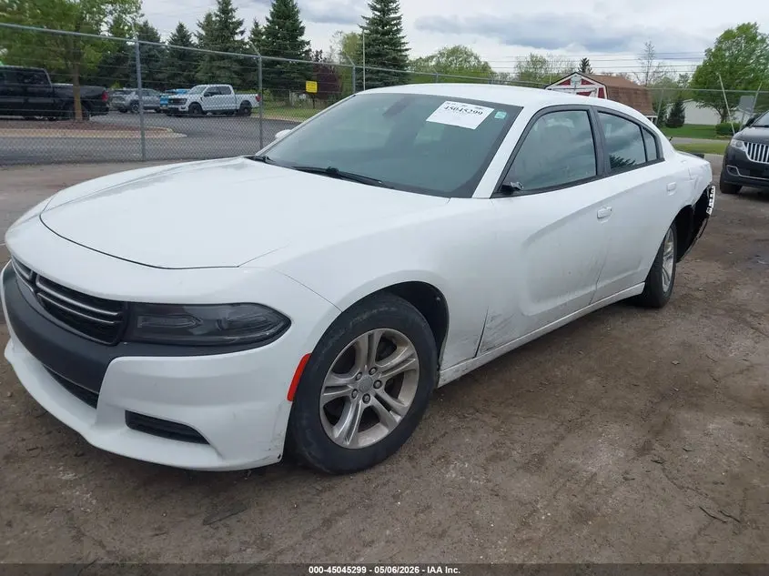 2015 DODGE CHARGER SE