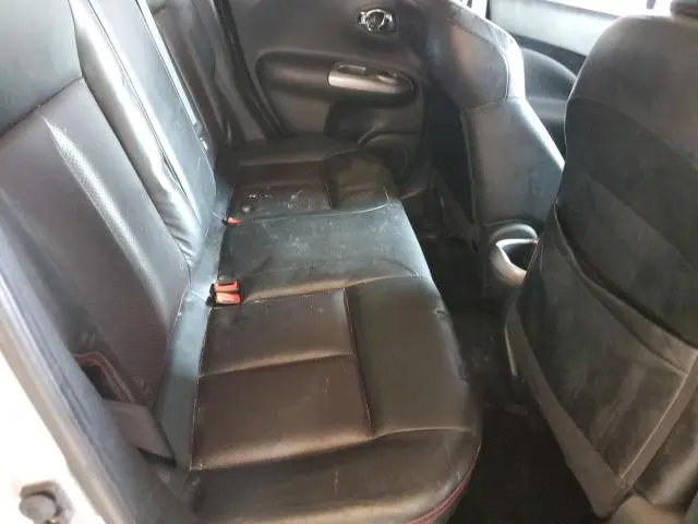 2011 NISSAN JUKE S