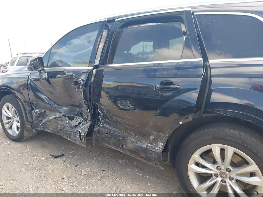 2017 AUDI Q7 3.0T PREMIUM