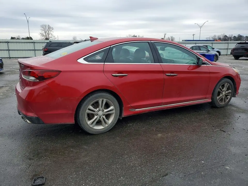 2018 HYUNDAI SONATA SPORT  