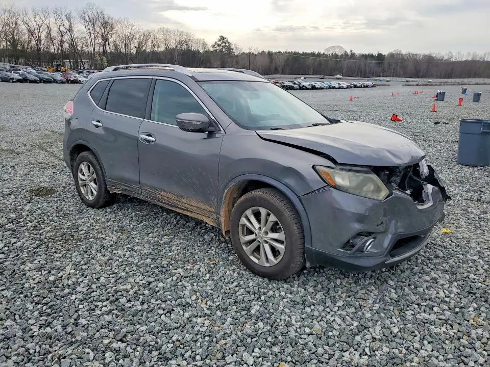 2014 NISSAN ROGUE SV  