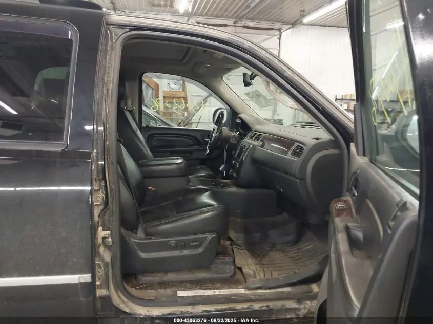 2011 GMC YUKON DENALI