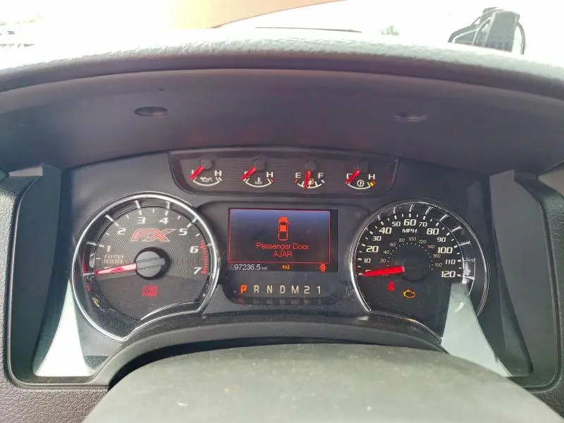 2013 FORD F150 SUPER CAB  