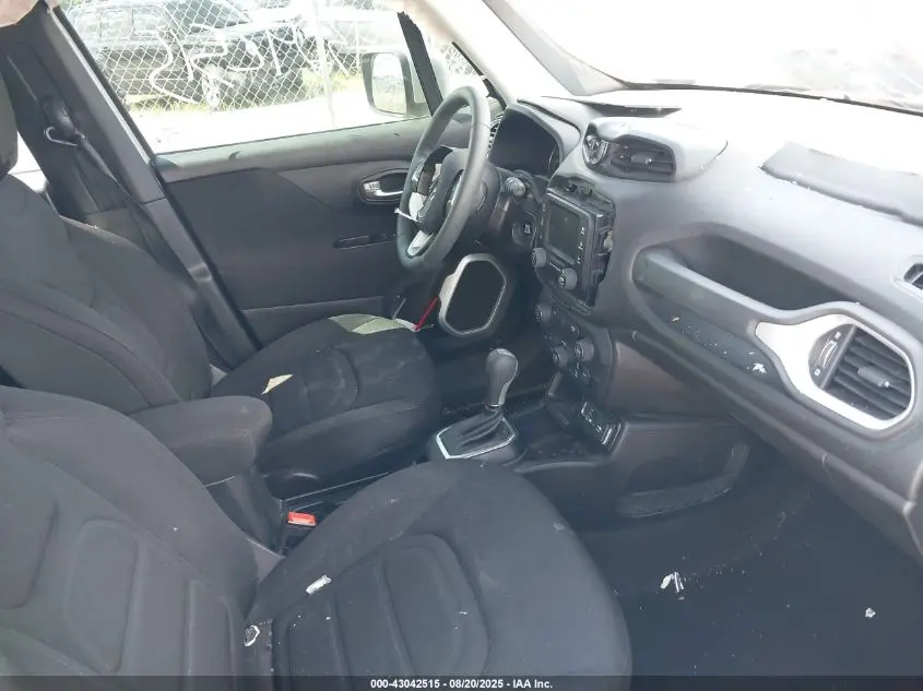 2018 JEEP RENEGADE LATITUDE FWD