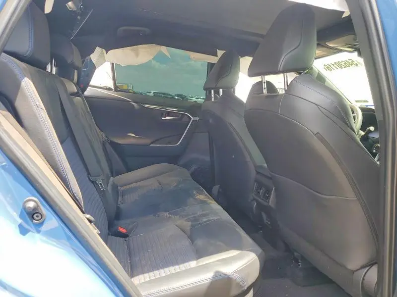 2024 TOYOTA RAV4 XSE  