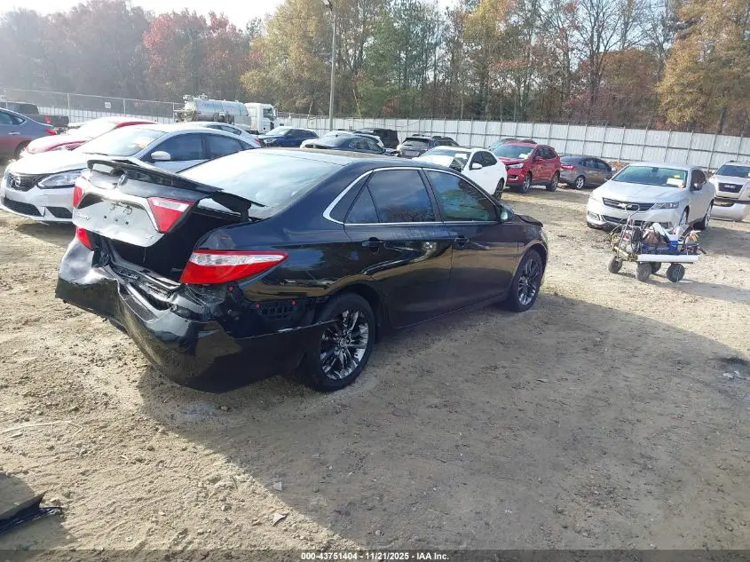 2017 TOYOTA CAMRY SE