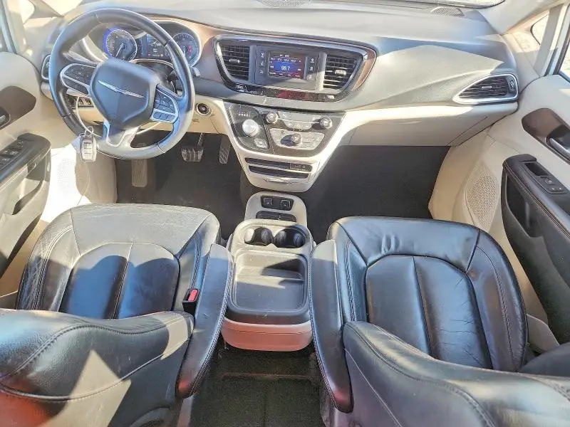 2017 CHRYSLER PACIFICA TOURING L  