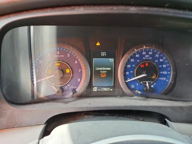 2015 TOYOTA SIENNA XLE 8-PASSENGER  