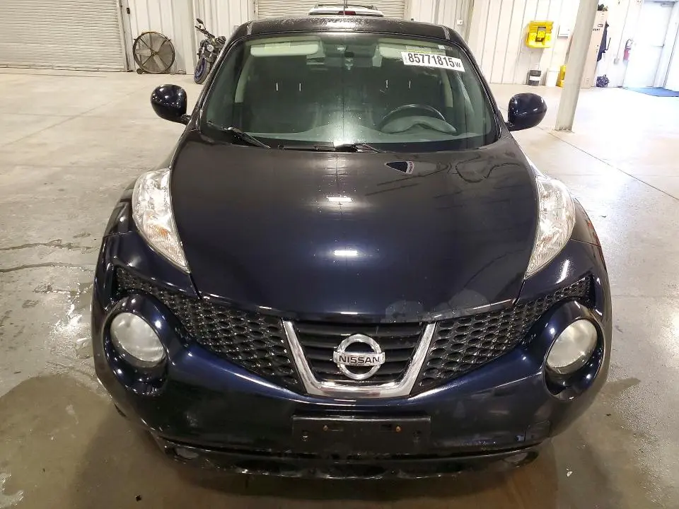 2013 NISSAN JUKE S  