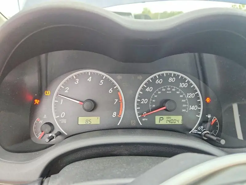 2013 TOYOTA COROLLA LE  