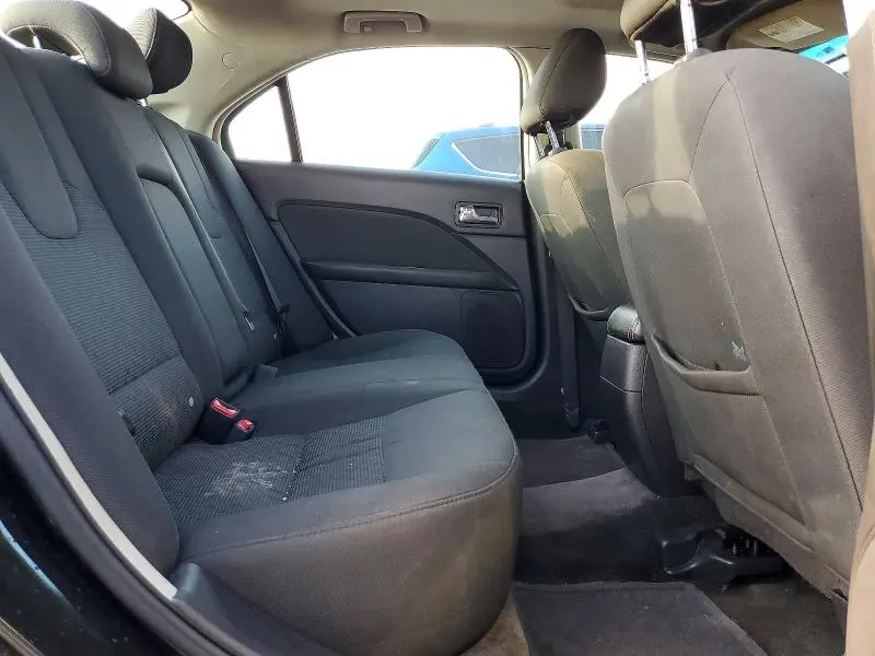 2011 FORD FUSION SE  