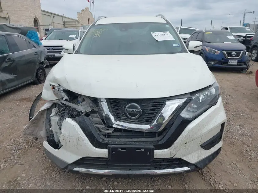 2019 NISSAN ROGUE SV