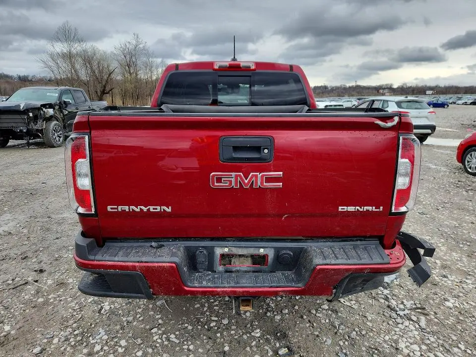2018 GMC CANYON DENALI  