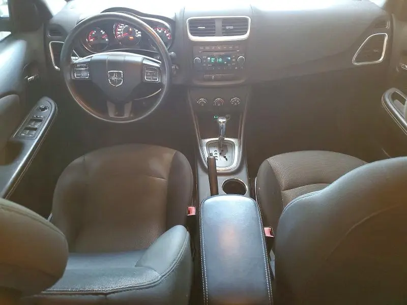 2014 DODGE AVENGER SE  
