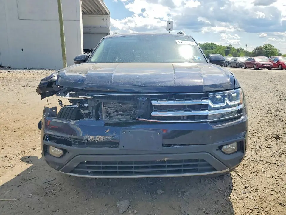 2018 VOLKSWAGEN ATLAS SE  