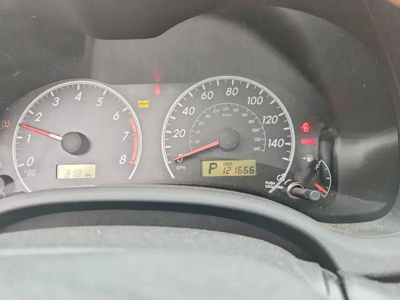 2011 TOYOTA COROLLA BASE  