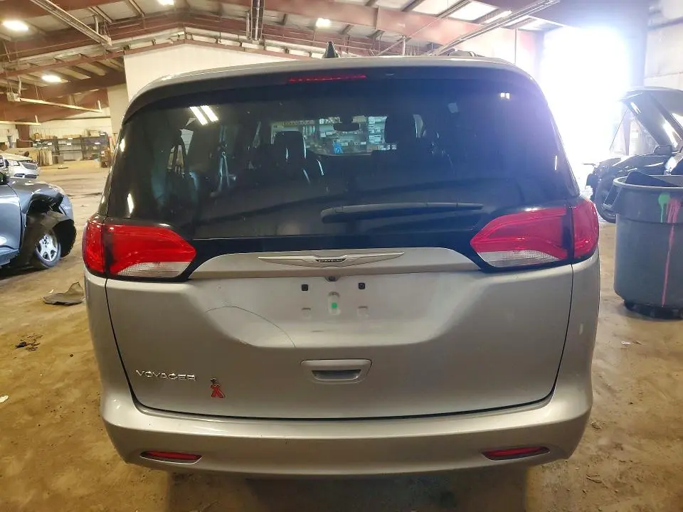 2021 CHRYSLER VOYAGER LXI  
