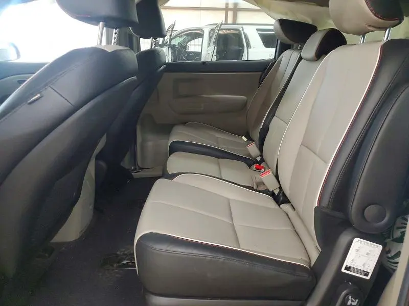 2021 KIA SEDONA EX  