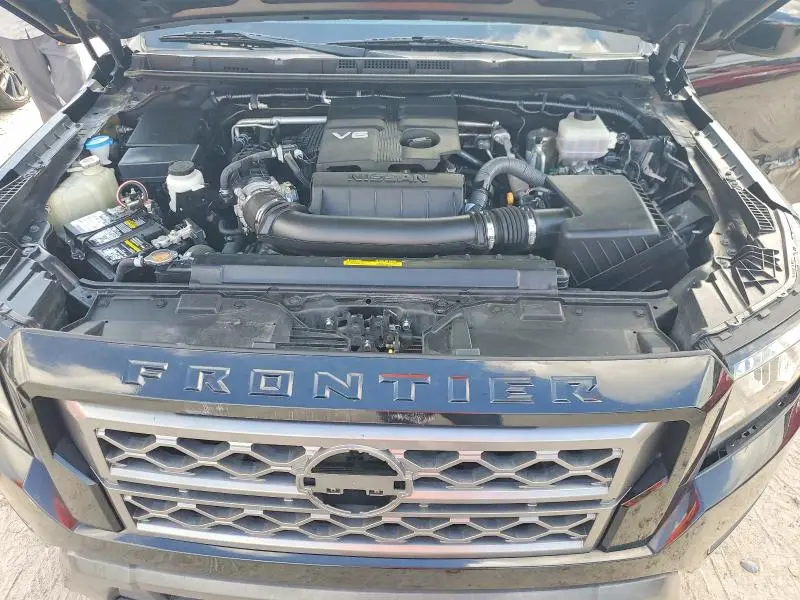 2022 NISSAN FRONTIER SV  