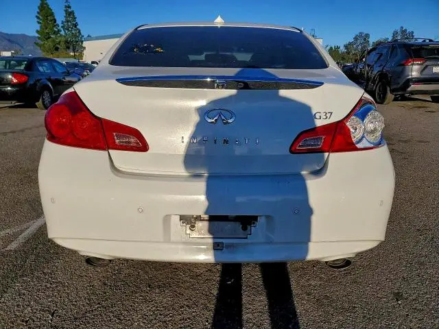 2013 INFINITI G37 BASE  