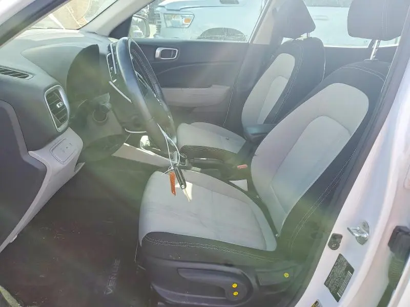 2022 HYUNDAI VENUE SEL  