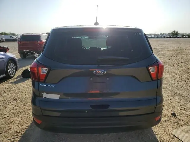 2019 FORD ESCAPE S  