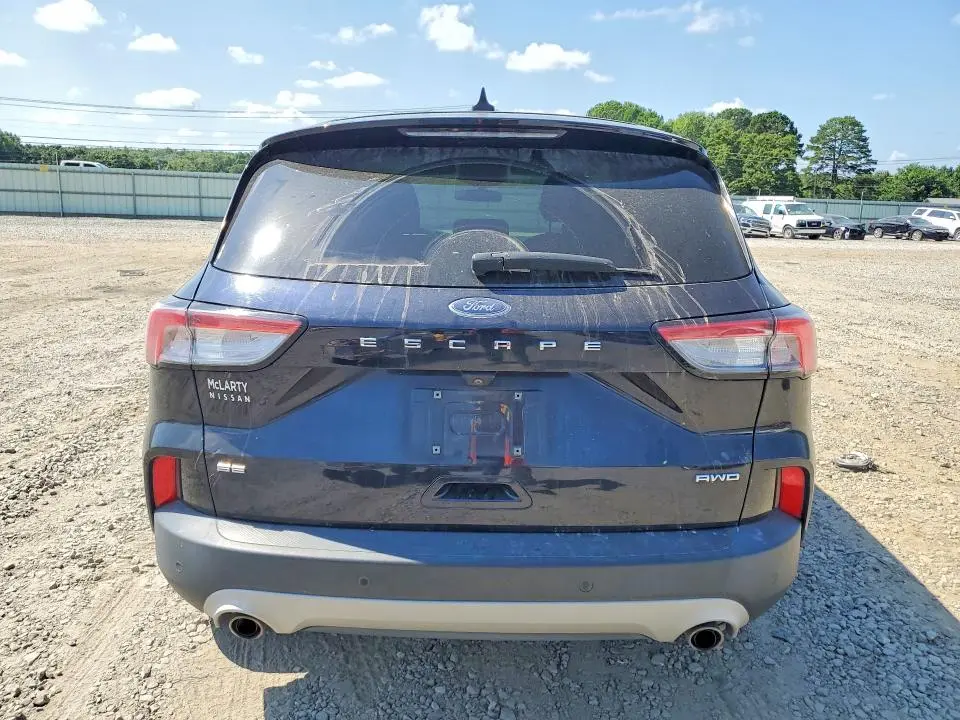 2021 FORD ESCAPE SE  