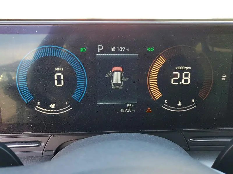 2024 HYUNDAI KONA SEL  