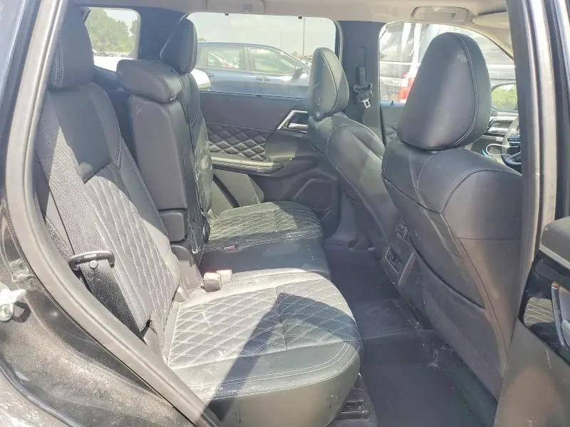 2023 MITSUBISHI OUTLANDER SEL  
