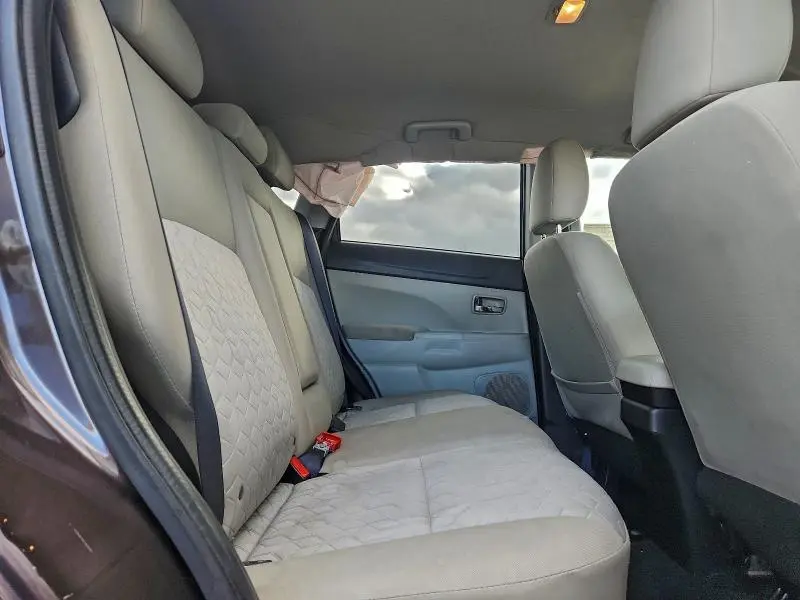 2021 MITSUBISHI OUTLANDER SPORT ES  